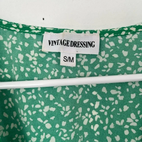 Adorable Vintage Dressing Green Floral Slit Dress - Picture 6 of 6